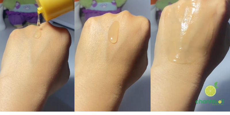 hada labo gokujyun premium lotion kết cấu 2