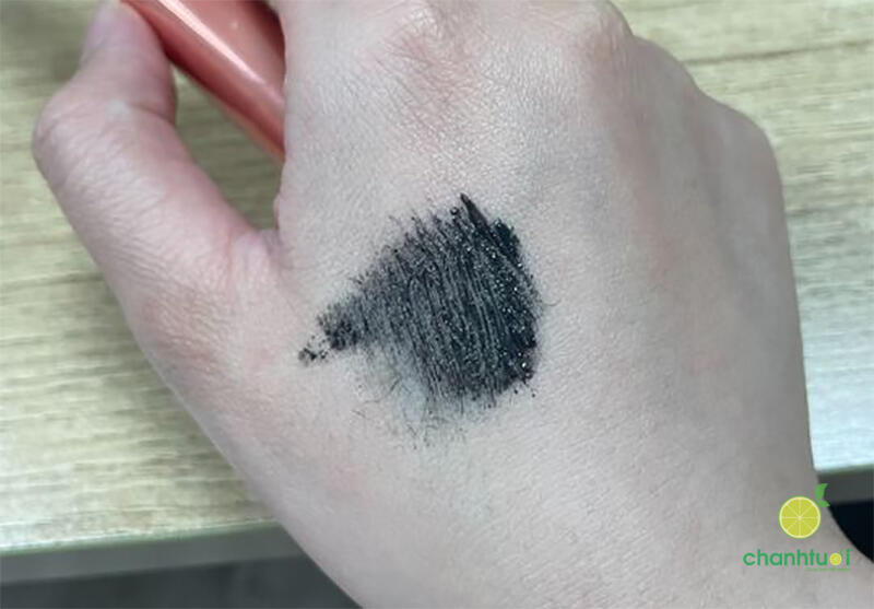 Lemonade Supernatural Mascara kết cấu