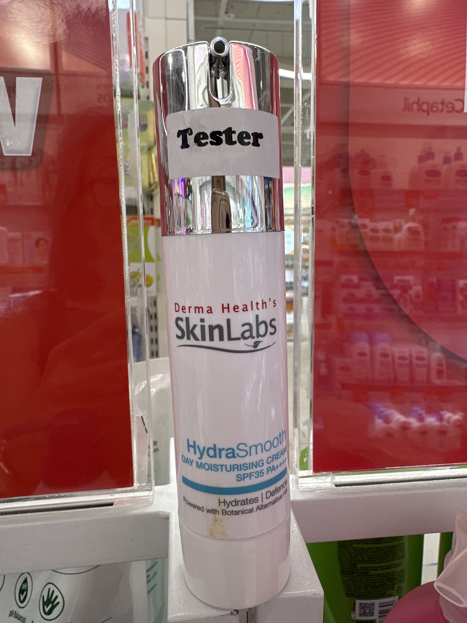Derma Health's SkinLabs Hydra Smooth Day Moisturising Cream SPF35++++