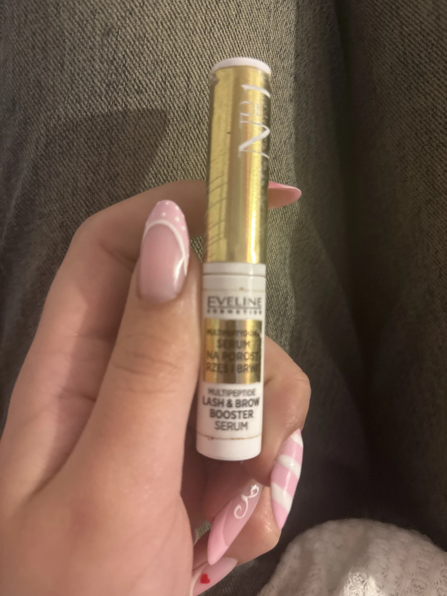 Eveline Multipeptydowy-serum