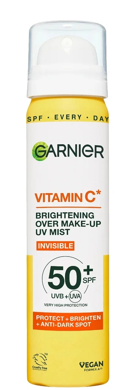 Xịt khoáng chống nắng làm sáng da Garnier Vitamin C Brightening Over Make-up UV Mist