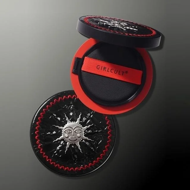 Girlcult Glimmer Air Cushion Foundation