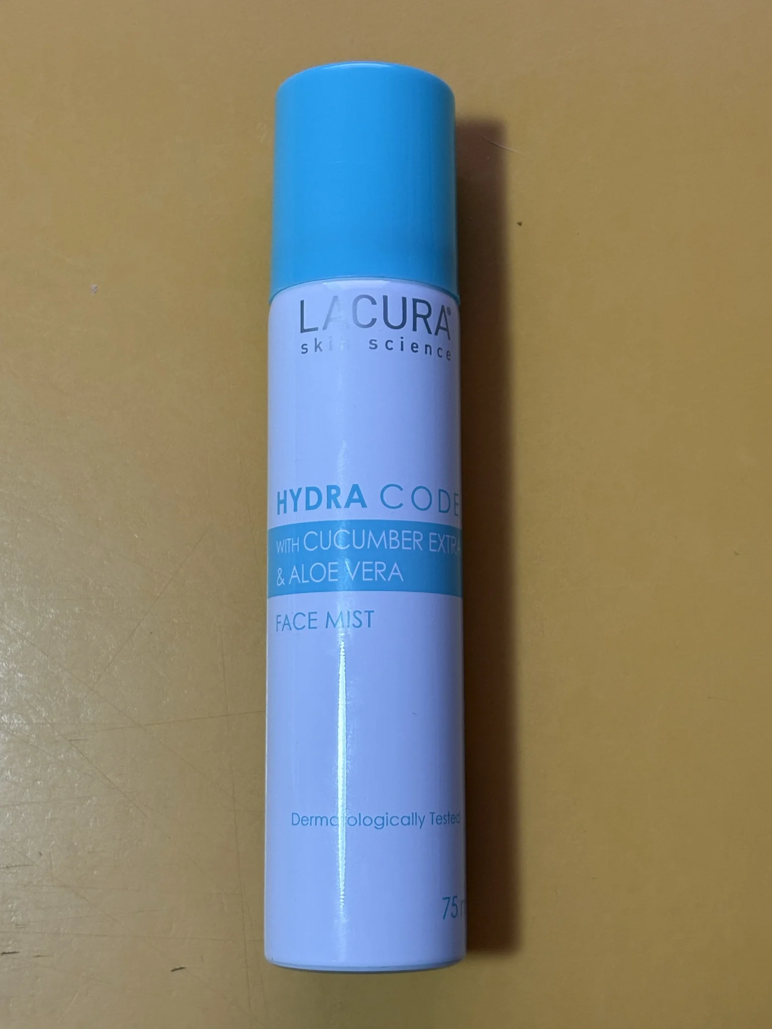 Xịt thơm LACURA Hydra Code With Cucumber Extract & Aloe Vera Face Mist