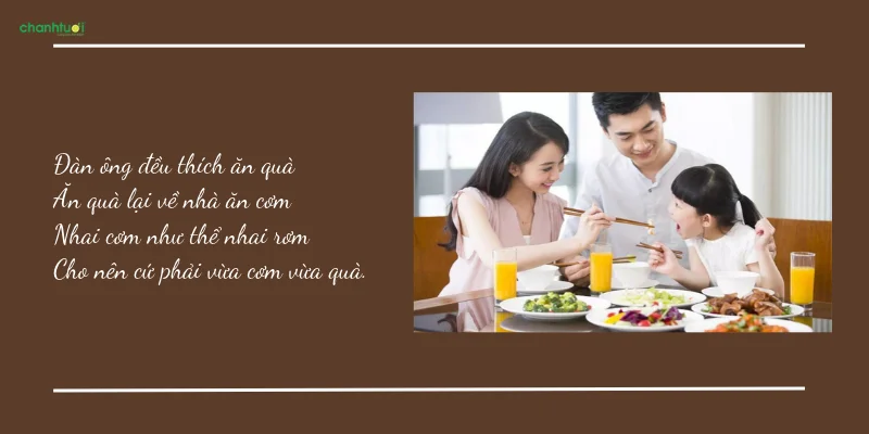 Mồ côi cha, ăn cơm với cá,Mồ côi mẹ lót lá mà nằm.