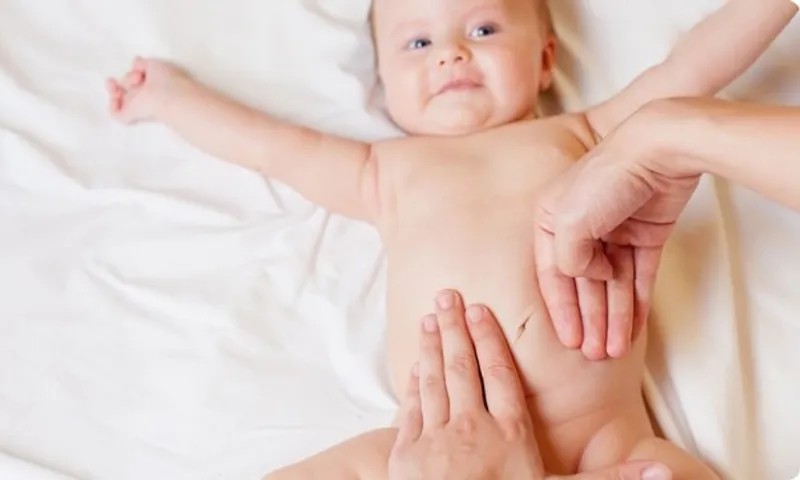 Có nên cho trẻ bị táo bón uống sữa tươi không 3