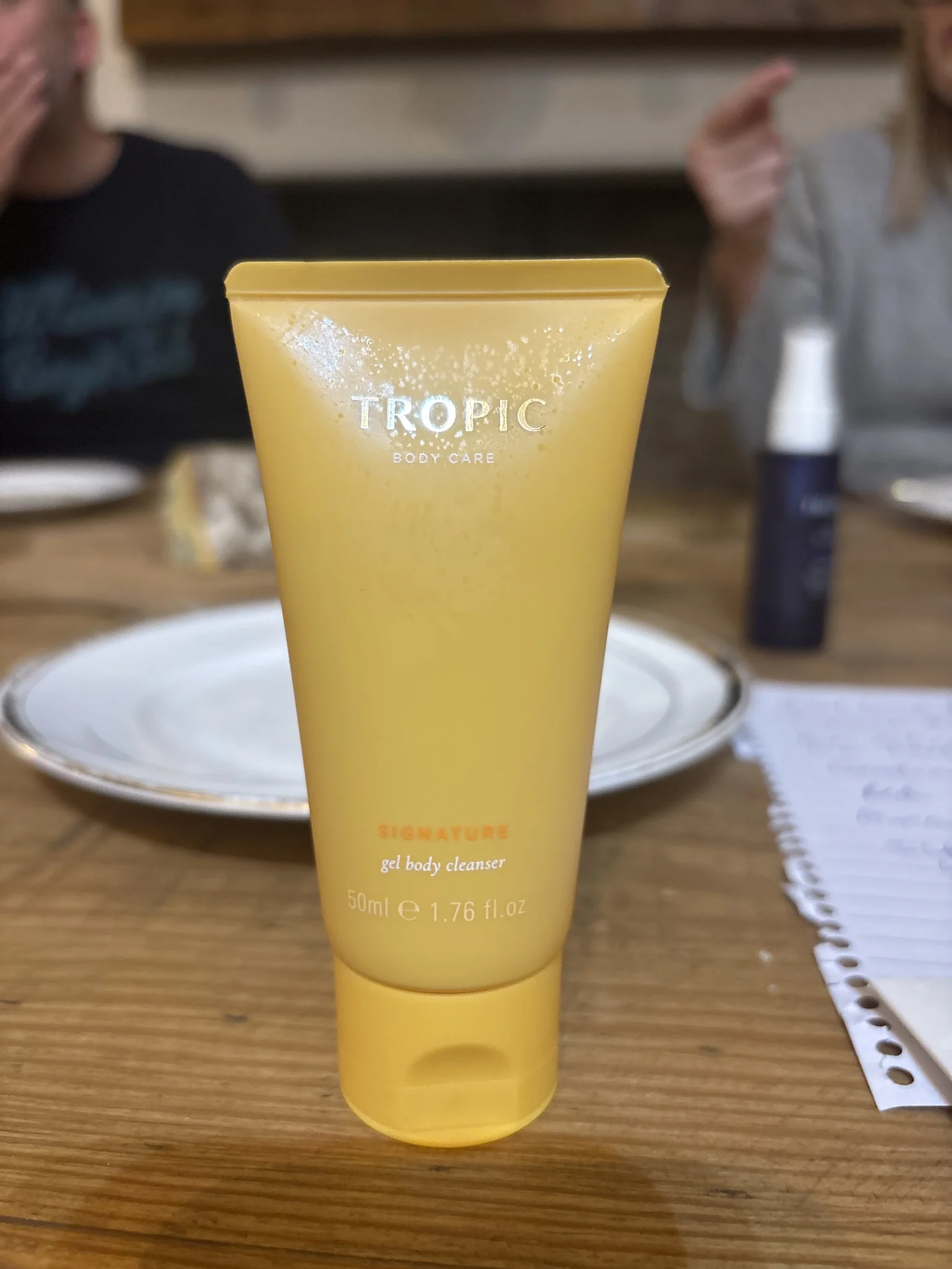 Tropic Signature Gel Body Cleanser