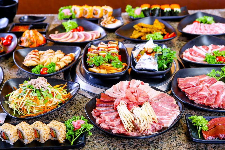 Chiaki-BBQ-khuyen-mai-trung-thu-giam-gia-buffet-qua-tang