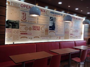 Dominos-Pizza-Nguyen-anh-Thu-khai-truong-giam-gia-50