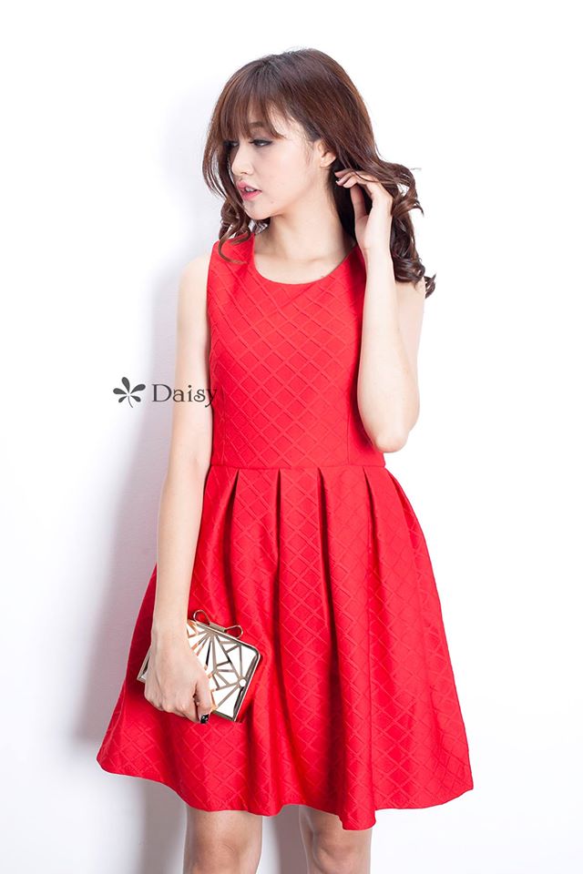 Thoi-Trang-Daisy-khuyen-mai-20-10-giam-gia-20-vay-thiet-ke-1