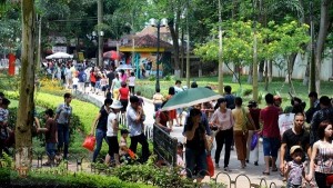vuon-thu-ha-noi-mien-phi-trong-giu-xe-dip-3004-0105