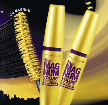 giam-43-mascara-maybelline-magnum-con-93-000d-gia-goc-169-000d