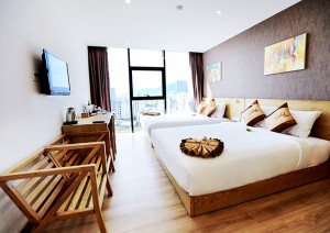 uu-dai-phong-2n1d-gold-iii-hotel-3-ben-bo-bien-khe-gia-con-450-000d