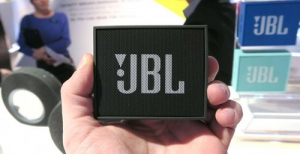 giam-18-loa-bluetooth-jbl-go-den-gia-con-653-000d-1