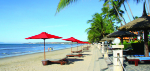 Decentury-Resort-Beach