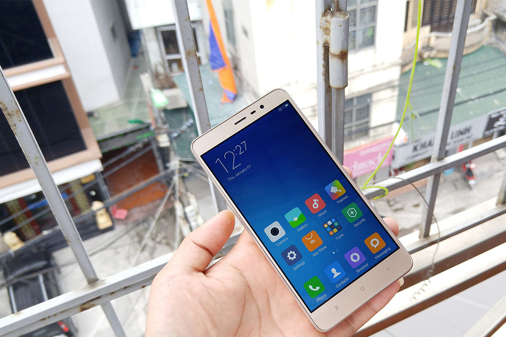 lazada-xa-hang-xiaomi-redmi-note-3-pro-voi-gia-shock-chua-tung-co