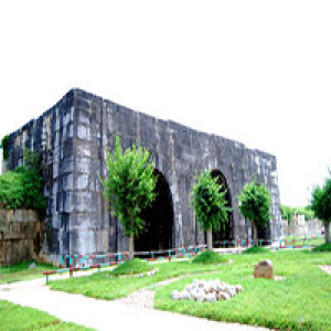 mien-phi-ve-tham-quan-di-san-van-hoa-thanh-nha-ho-1