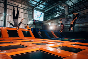 banner-jump-arena