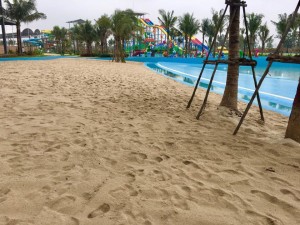khai-truong-bai-bien-tieu-tuan-chau-giua-long-ha-noi-vao-dung-3004-3