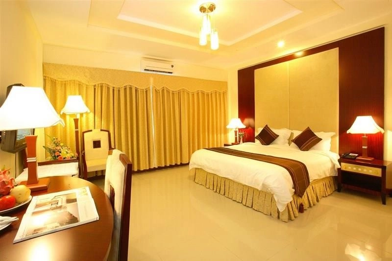 khách sạn tại Huế 2