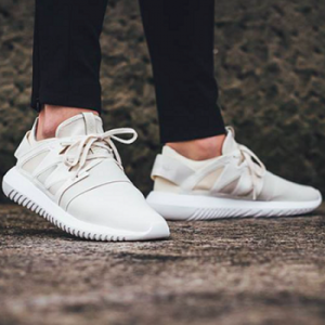 giay-adidas-viral-2
