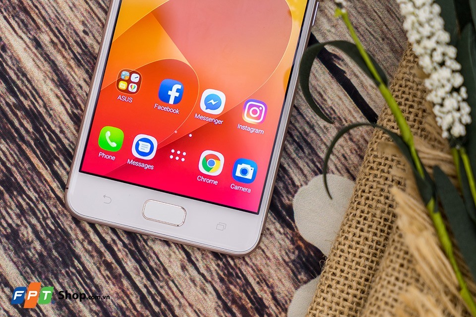 asus zenfone 4 max 2018
