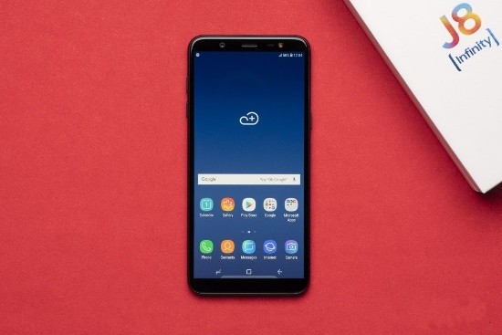 samsung galaxy j8