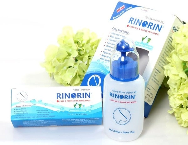 Bình rửa mũi cho bé