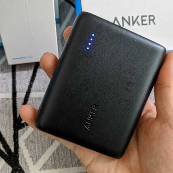 sạc dự phòng anker