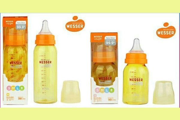 một chai sữa wesser