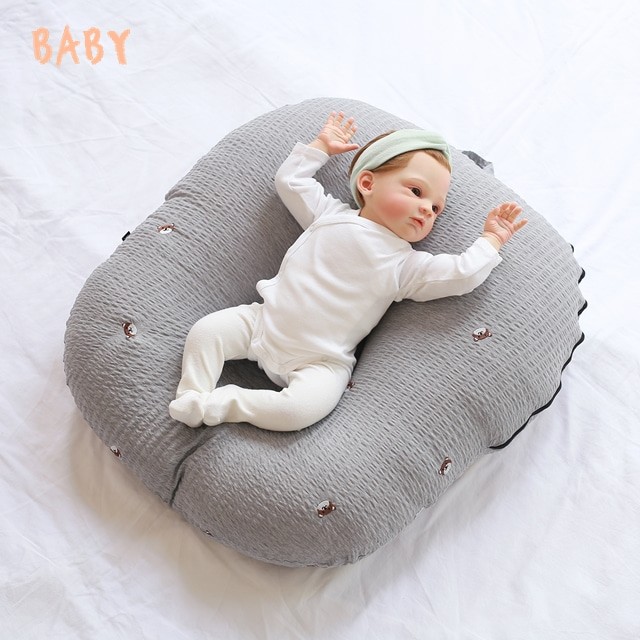 Gối chống trào ngược cho bé Rototo Bebe