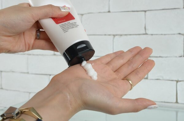 sữa rửa mặt Cosrx Salicylic Acid