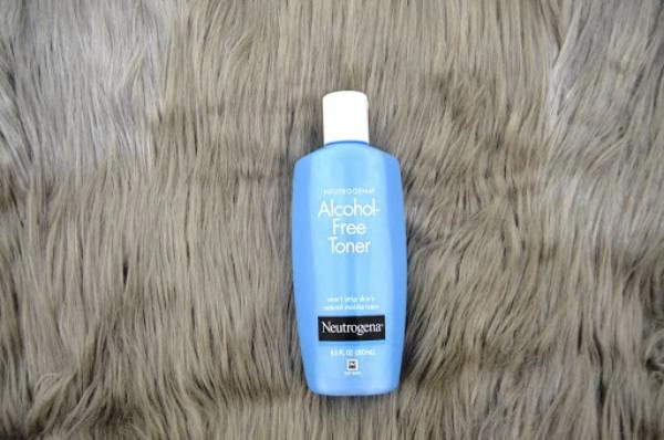 toner cho da hỗn hợp thiên dầu