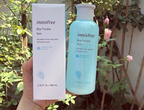 toner se khít lỗ chân lông cho da dầu