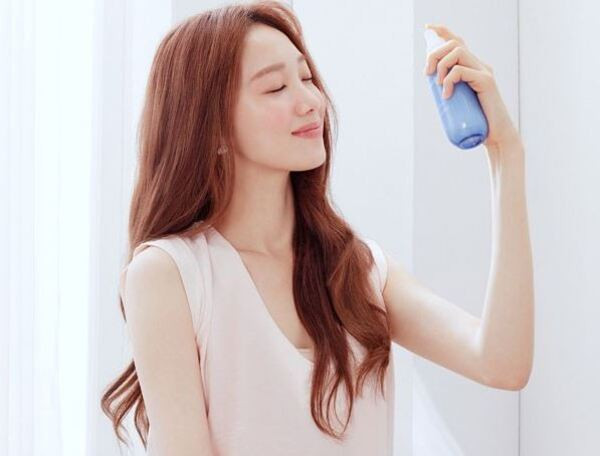 xịt khoáng có tác dụng gì