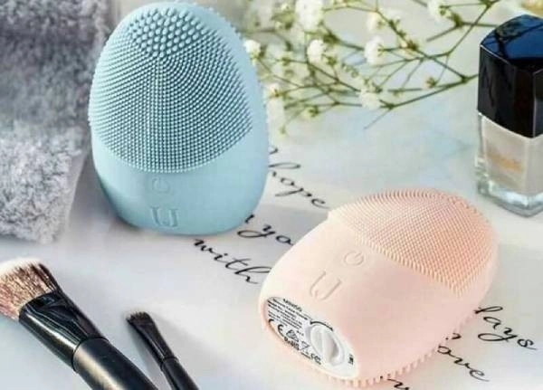 máy rửa mặt Miniso