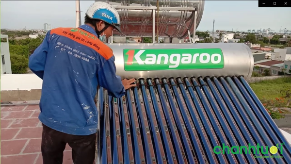 bình nước nóng năng lượng mặt trời