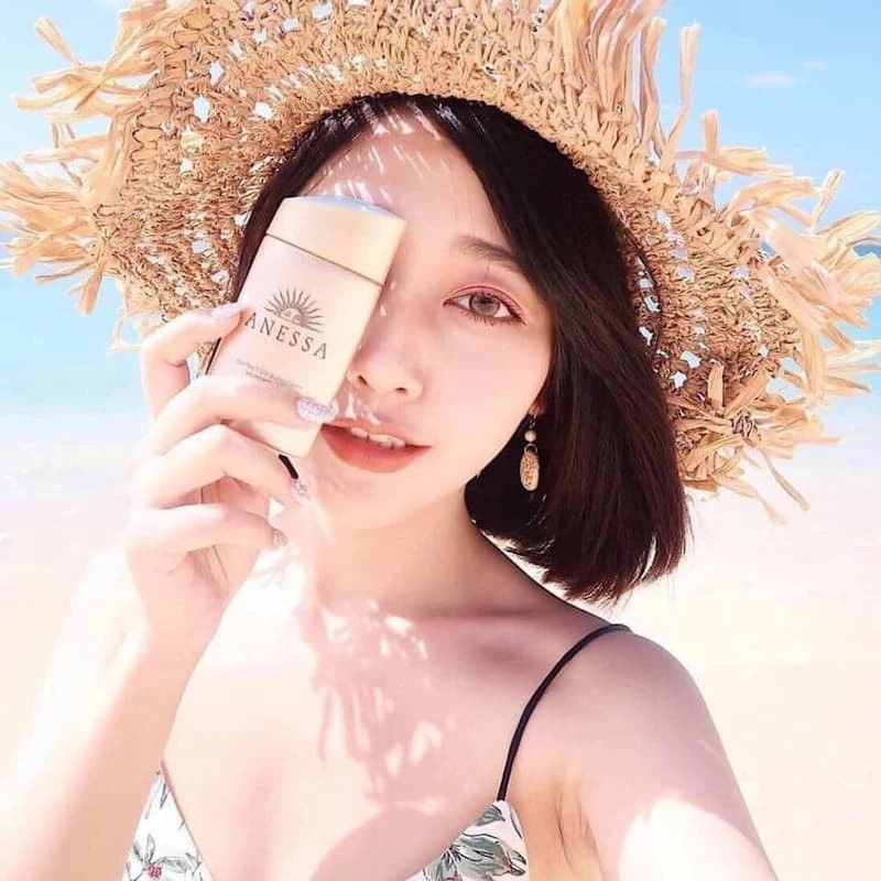 kem chống nắng Anessa Mild Milk