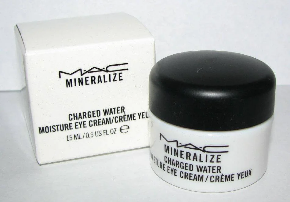 MAC Mineralize Charged Water Moisture Eye Cream