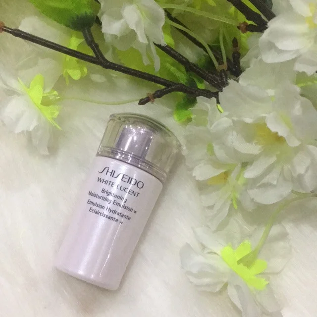 Shiseido White Lucent Brightening Moisturizing Emulsion