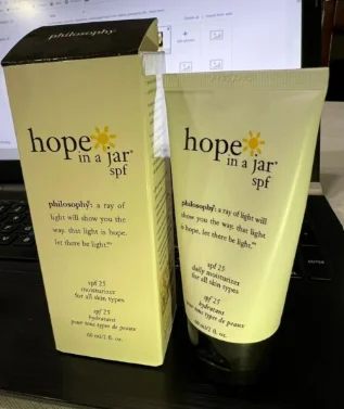 philosophy hope in a jar SPF 25 daily moisturizer for all skin types