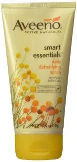 Aveeno Smart Essentials Daily Detoxifying Scrub