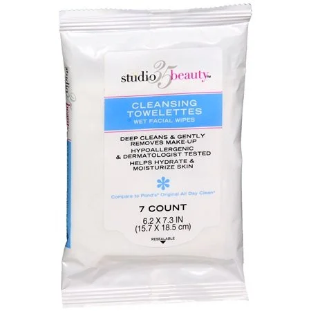 Khăn tẩy trang Studio 35 Beauty Cleansing Towelettes