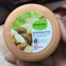 Kem dưỡng da chống nẻ Alverde Naturkosmetik Körperbutter Macadamianuss Karitébutter