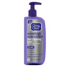 Sữa rửa mặt Clean & Clear Advantage 3 in 1 Foaming Acne Wash