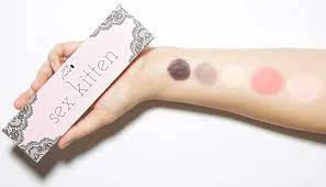 100% Pure Fruit Pigmented Sex Kitten Palette