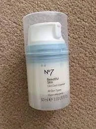 No 7 Beautiful Skin Hot Cloth Cleanser