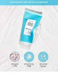 Tẩy tế bào chết BONVIVANT Botanical Real Mint Tea Tree Scrub