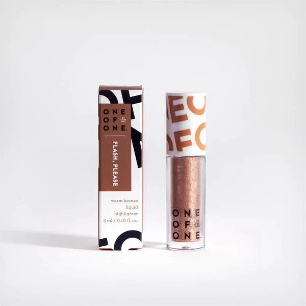 One of One by C'est Moi Flash Please Showbiz