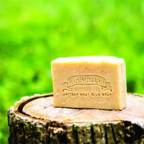 Xà phòng Honey Sweetie Acres Goat Milk Soap Honey Oatmeal