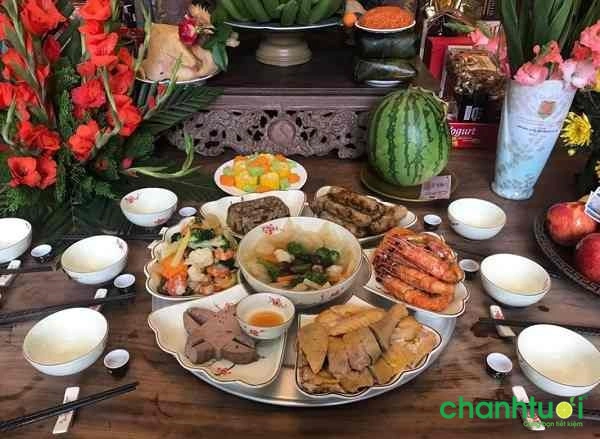 Cúng giao thừa tại nhà